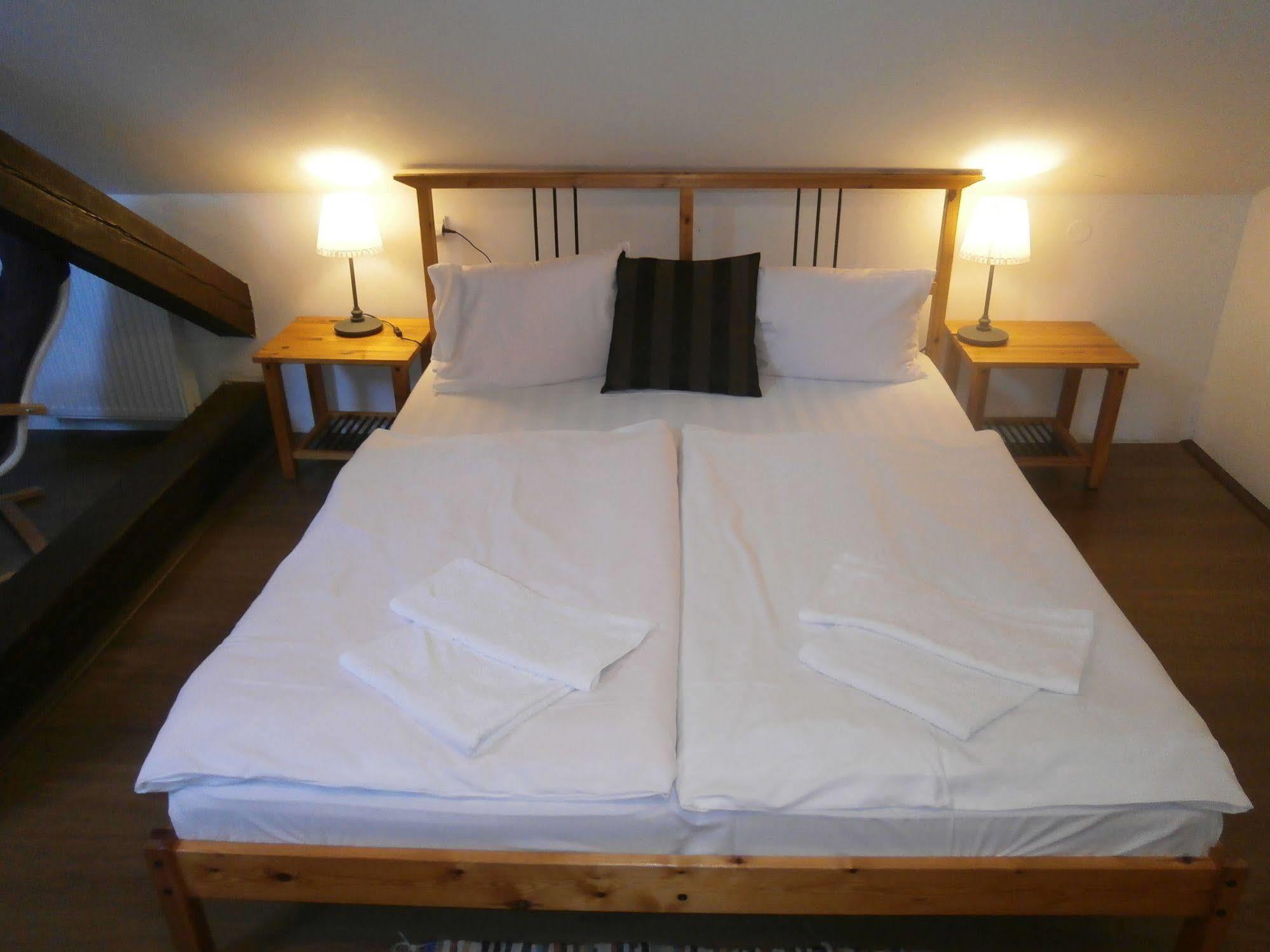 Hotel Dzban Jindrichov Extérieur photo